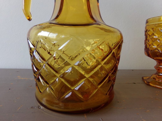 Image 1 of Carafe et ses 6 verres couleur ambré