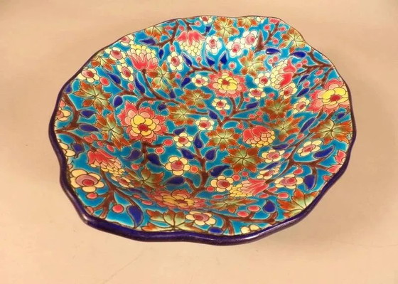 Longwy enamels, Important lobed plate with polychrome floral decoration, 20th century, Bowls, Porcelain (photo 2 of 12)