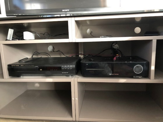 Image 1 of Credenza del marchio Karat