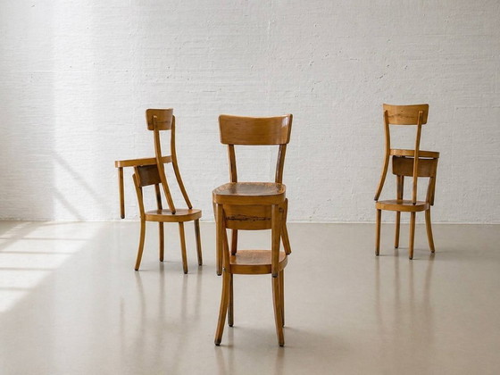 Image 1 of Set van 6 gebogen houten stoelen, gemaakt van massief hout, Thonet ZPM Radomsko, Polen, jaren 1950.