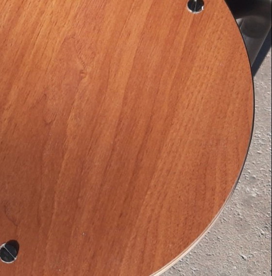 Image 1 of Taburete Galvanitas REFORMADO