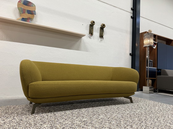 Image 1 of Leolux Flint Sofa 3 Seater Tama fabric Gold 218