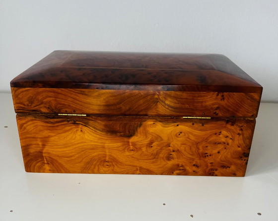 Magnifico e ampio portagioie in radica di tuia – Lavorazione artigianale di lusso – Oggetti decorativi, Wood (photo 15 of 16)