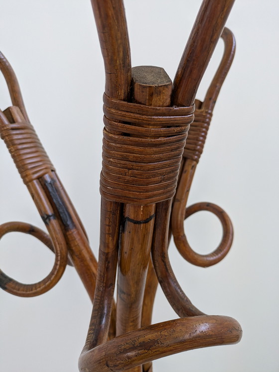 Image 1 of Salon en bambou - Fauteuils, table basse et porte-manteau - Vintage
