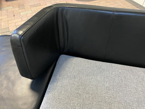 Image 1 of Canapé d'angle en cuir noir Natuzzi Opus – Confort luxueux – Design moderne et élégant – Livraison gratuite