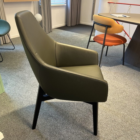 Image 1 of Montis Vico dining chair