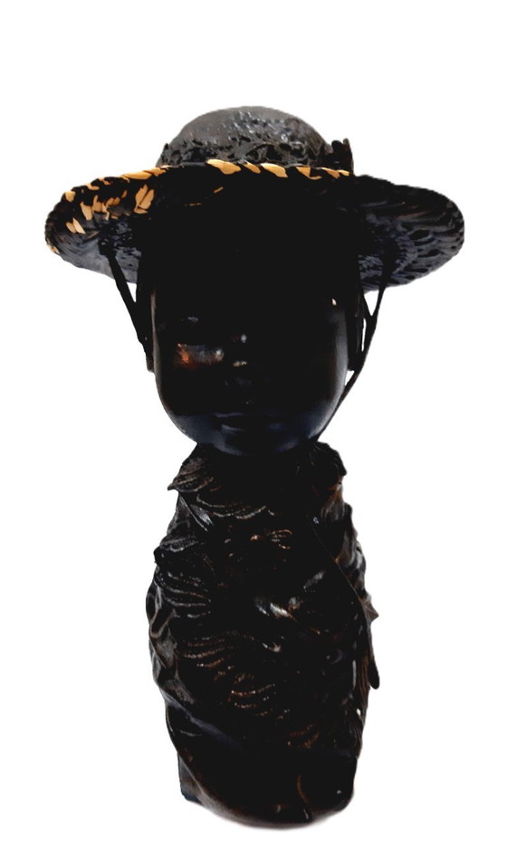 Image 1 of Statua d'epoca; scultura in tecnica mista; statuetta di ragazzo H 27 cm