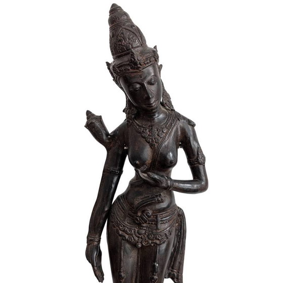 Tara – Khmer Revival bronzen beeldhouwkunst, 20e eeuw – kavel 128 (photo 9 of 10)