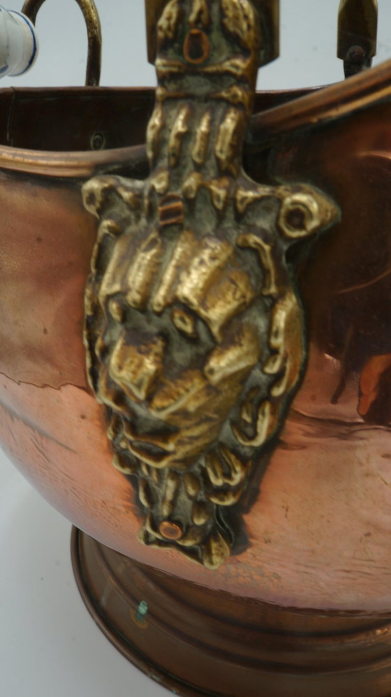 Image 1 of COPPER DUTCH HELMET COAL ASH SCUTLLE BUCKET DELFT BLUE HANDLE BRASS LION HEAD