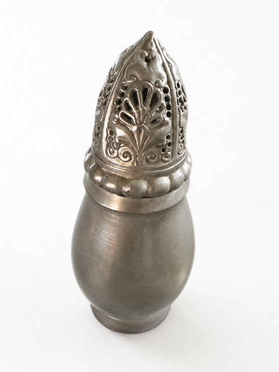 Image 1 of Art-déco-Zuckerstreuer aus Zinn von Just Andersen Denmark, 1931, Modell M176 – 18 cm