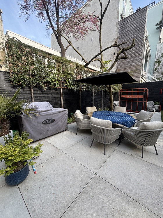 Image 1 of Tavolo da pranzo basso Suns en stoelen