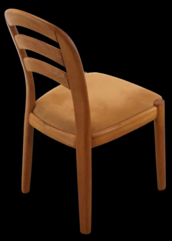 Image 1 of Set 4 Glostrup eetkamerstoelen stoelen massief teak Deens vintage