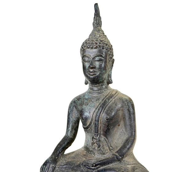 Antike thailändische Bronze-Buddha-Statue – Sukhothai-Stil – 23.5 cm – 1.6 kg – Bildhauerei (photo 9 of 10)