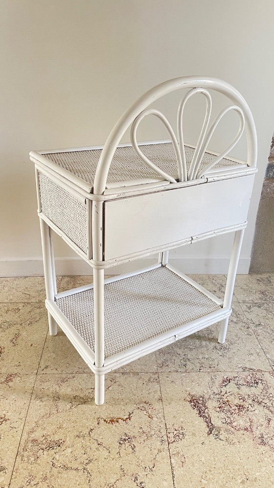 Image 1 of Coppia di comodini vintage in rattan