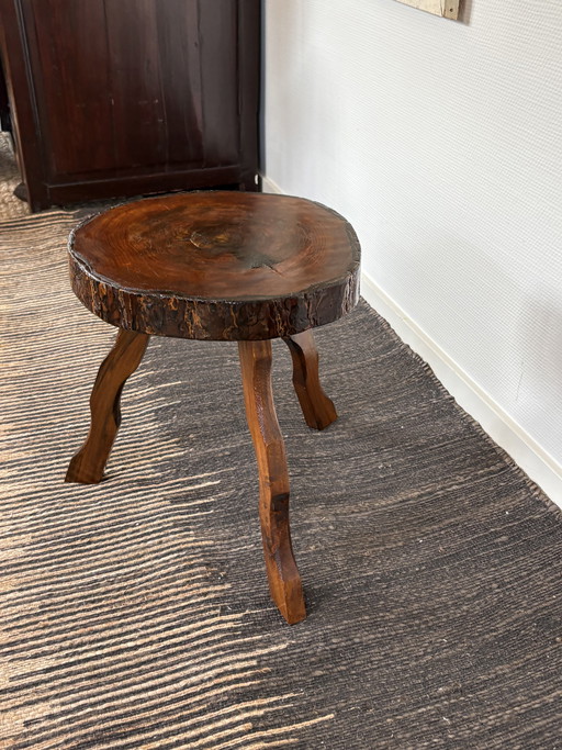  Vintage gelakt houten tripod krukje made in France h35cm