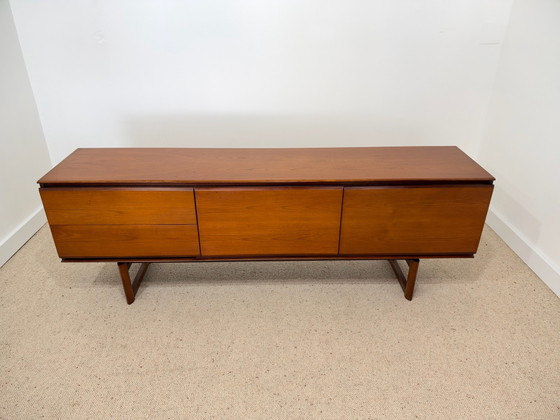 Vintage Teak Sideboard – White & Newton – 60s – Wood (photo 5 of 12)