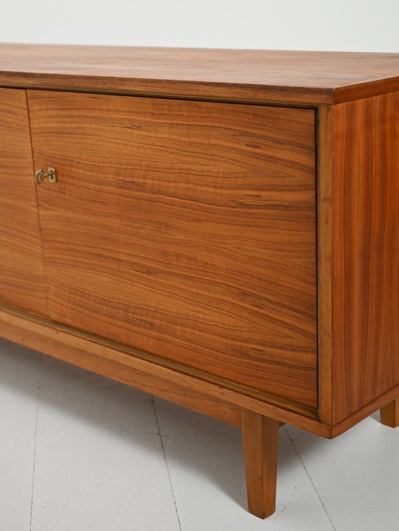 Image 1 of Credenza vintage in noce degli anni '60