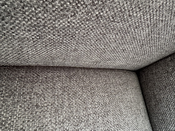 Image 1 of spacious 3 1/2-seater sofa