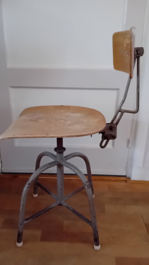 Silla industrial BOZO