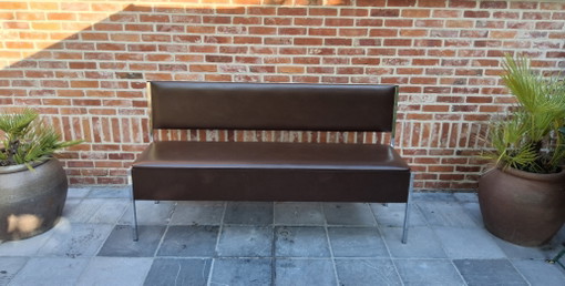Lange Kistbank In Skaileer Jaren 70 – bankjes, Metal, Chrome