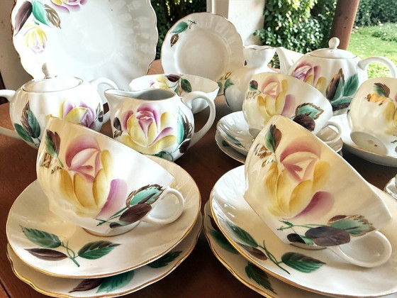 Image 1 of Lomonossow – Porzellan-Teeservice mit handbemalten Rosen