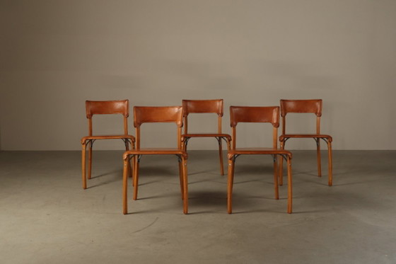 Ensemble de cinq chaises de salle à manger italiennes en cuir cognac, années 1990 – Wood, Leather (photo 15 of 15)