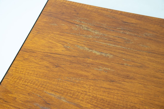 Table basse moderniste bicolore minimaliste, années 1960 – Tables basses, Bois, Métal (photo 8 of 9)