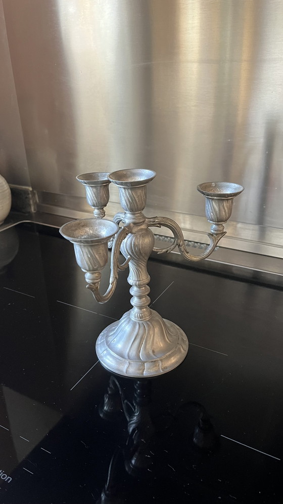 Image 1 of Candelabro de peltre con sello