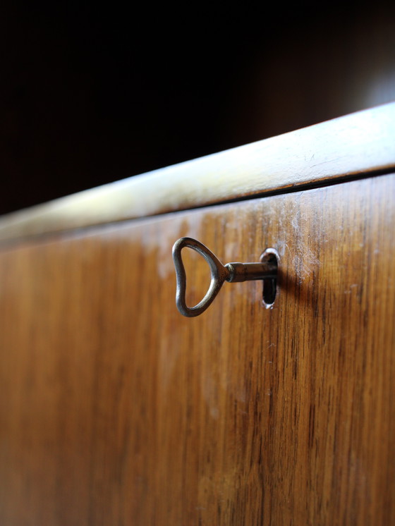 Image 1 of Vintage Danish bookcase in rosewood