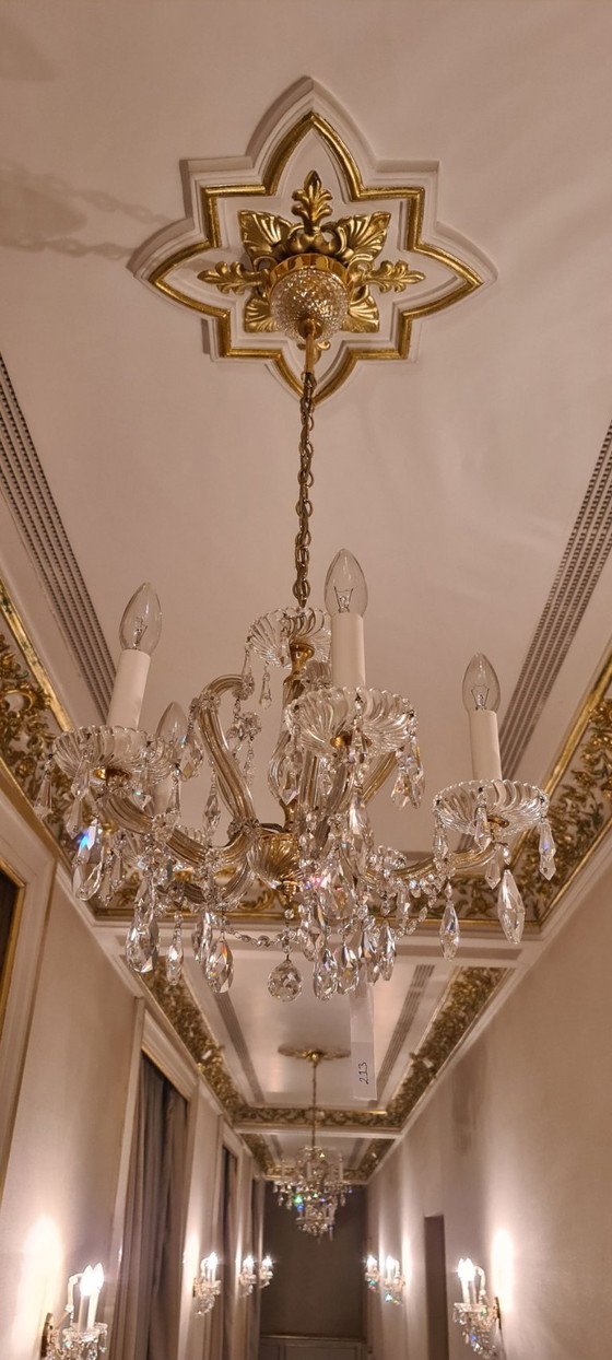 Image 1 of Monumentale Paleiscollectie: 91 rococo kroonluchters en 174 wandlampen (1982)