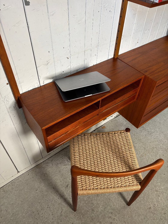 Image 1 of Poul Cadovius – Système de cloisons modulaires en teck vintage danois