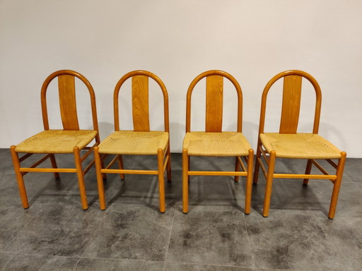 4 Chaises de salle à manger scandinaves Mid Century
