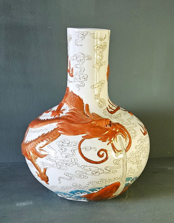 Image 1 of A FAMILLE ROSE PORCELAIN TIANQIUPING VASE