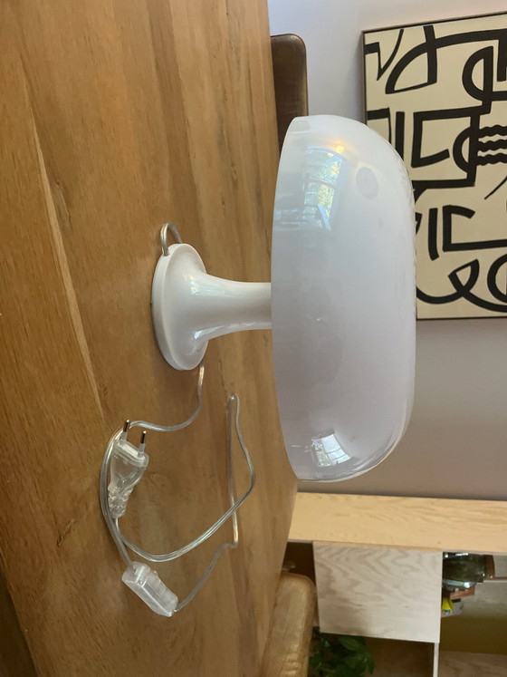 Lampada da tavolo a fungo bianca – Lampade da tavolo, Plastica (photo 2 of 5)