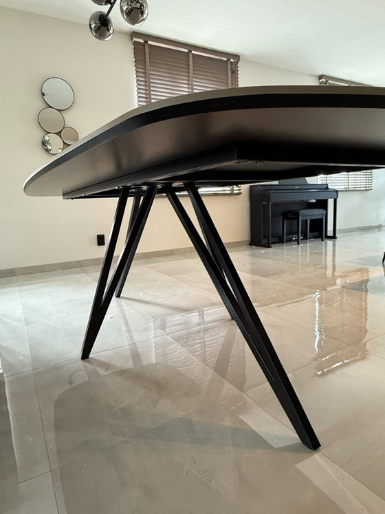 Image 1 of Kas20 Luxury oval Fenix ​​dining table 240x110 cm – Beige Arizona