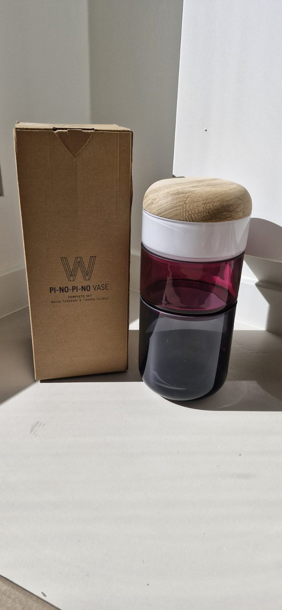 Image 1 of Pi-No-Pi-No Vase von New Works