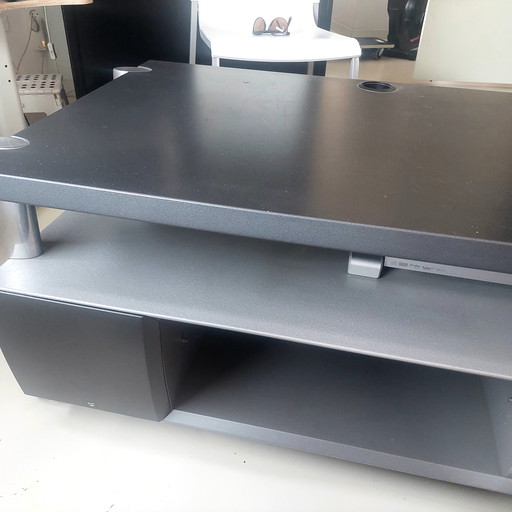 Leolux tv meubel.verso