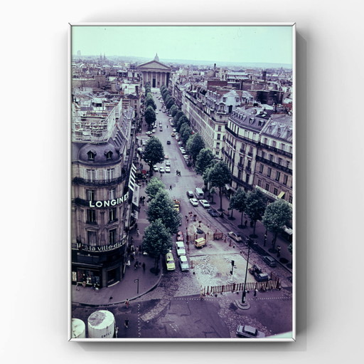 1x Paris – Boulevard with Longines, 1966 | analog color photography