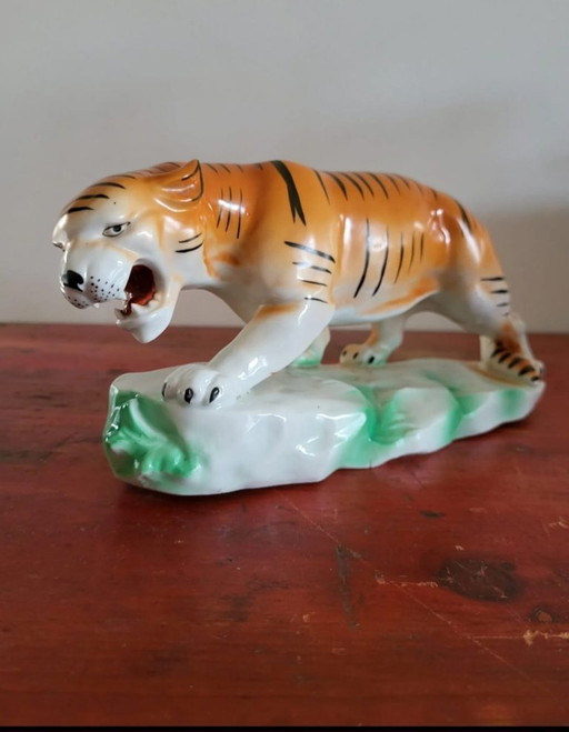 Tiger figurine, vintage, ceramic and hand-painted, 1980s