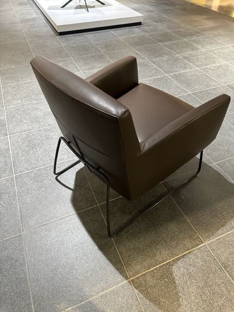 Design on Stock Tumbler armchair