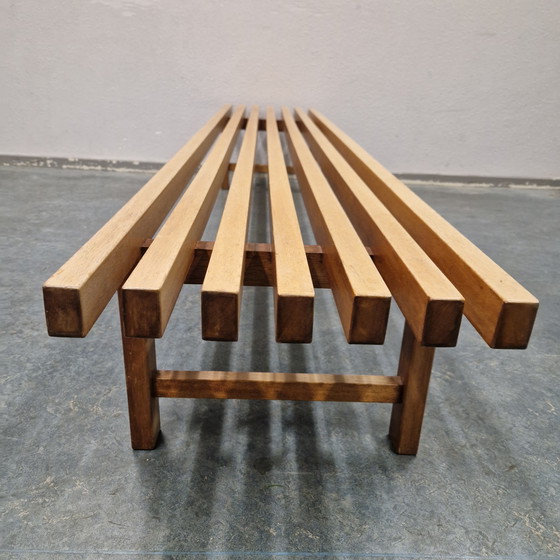 Image 1 of Banc à lattes en teck design des années 70