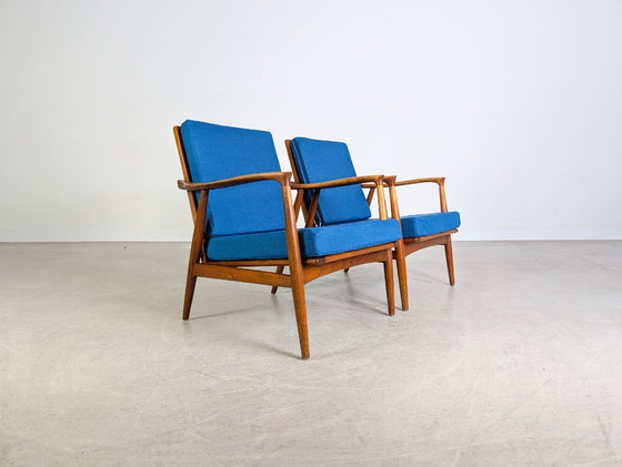 Image 1 of 2x poltrone originali Mid-Century in teak vintage