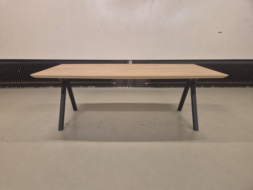 50% SHOWROOM OUTLET - Montel Madison - Dining room table -