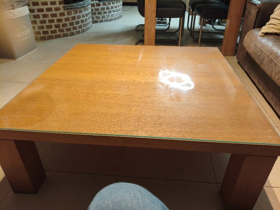 Image 1 of Tavolino quadrato, in legno massello, 1m x 1m