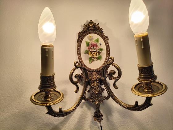 Applique da parete vintage  in ottone con ceramica Capodimonte – F.B.A.I. (photo 5 of 6)