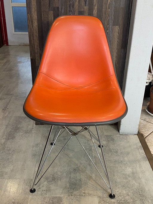 Chaise fibre de verre skai vinyl dsr eiffel orange greige eames herman miller vintage 50 60 70