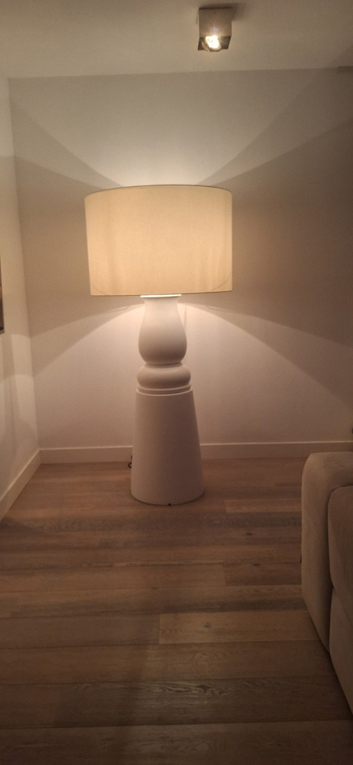 Moooi vloerlamp Farooo M door Marcel wanders 187cm hoog