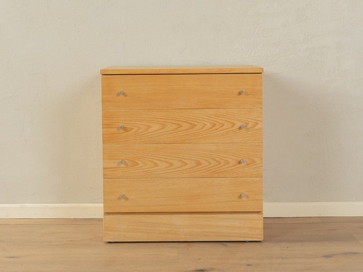 Cómoda clásica de los años 70