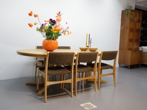 Image 1 of Farstrup Denmark Eettafel | Eiken | rond/ Ovaal