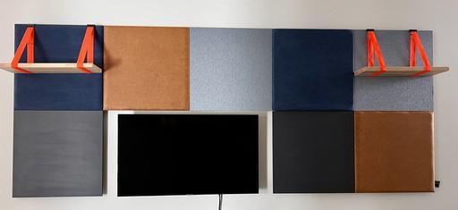 Paneles de pared Dock Four (8) con sistema de montaje y estantes.